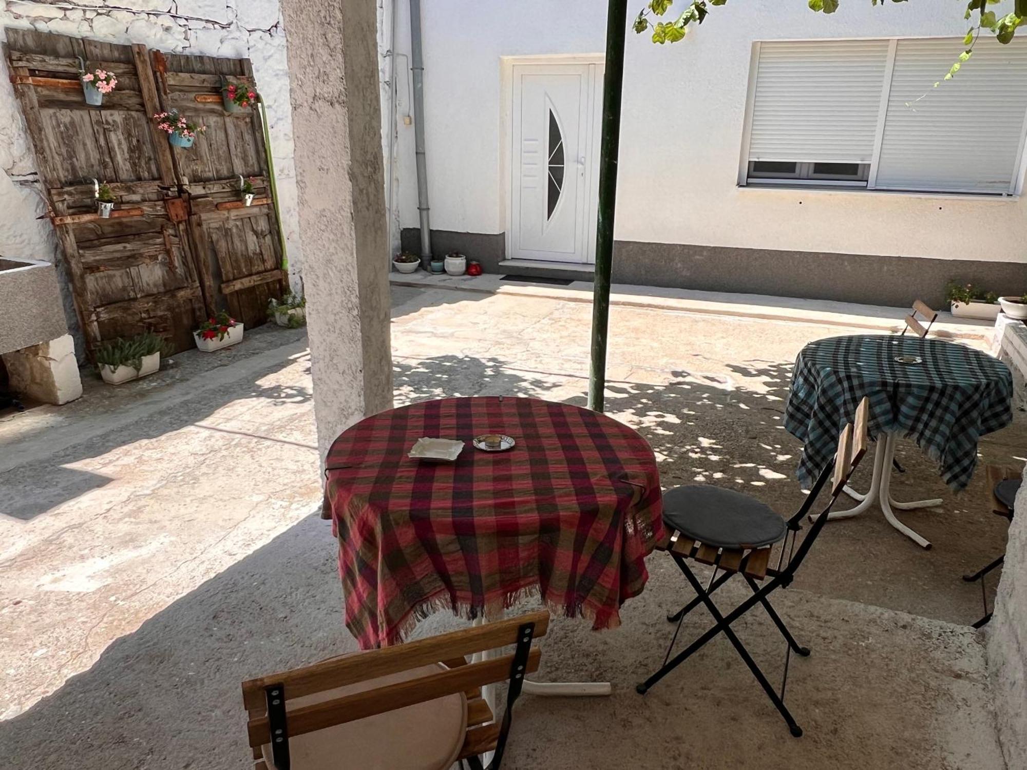 Guest House Kiwi Mostar Eksteriør bilde